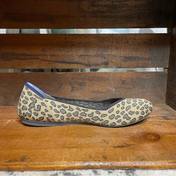 Rothy's Leopard Print Round Toe Size W9 - Picture 4 of 8